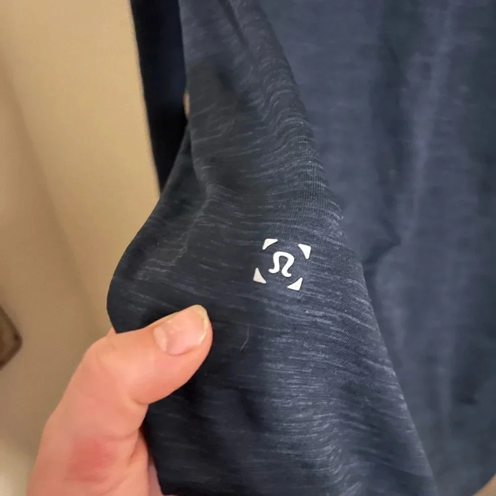 Lululemon Surge Warm Reflective 1/2 Zip, small